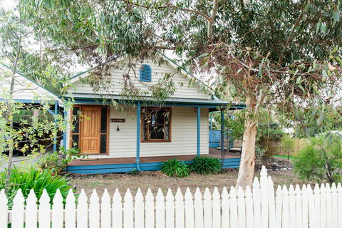 Parker Lodge Maldon - Kingaroy Accommodation 1