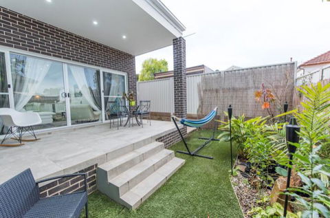 Parramatta Jewel - Kingaroy Accommodation 2