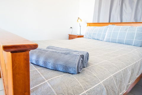 Penneshaw Beach Stay - Kingaroy Accommodation 2