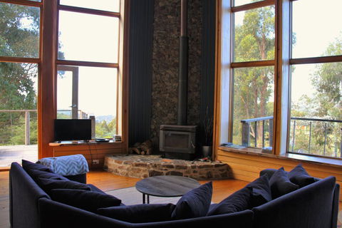 Peppermint Ridge Retreat - Kingaroy Accommodation 0