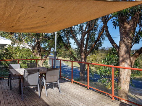 Pet Friendly 4 Bedroom Holiday Home - River Views - Kingaroy Accommodation 1
