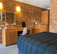 Peter Allen Motor Inn - Kingaroy Accommodation