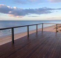 Peter's Port - Kingaroy Accommodation