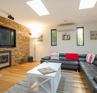 PIER 55 - DROMANA... - Kingaroy Accommodation