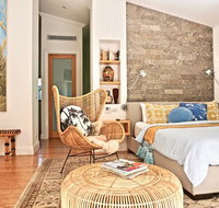 Pineapple Petes Beach House - Kingaroy Accommodation