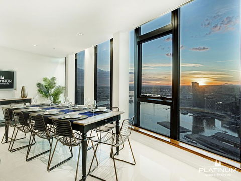 Platinum Apartments At The Victoria Rooftop Penthouse - Kingaroy Accommodation 3