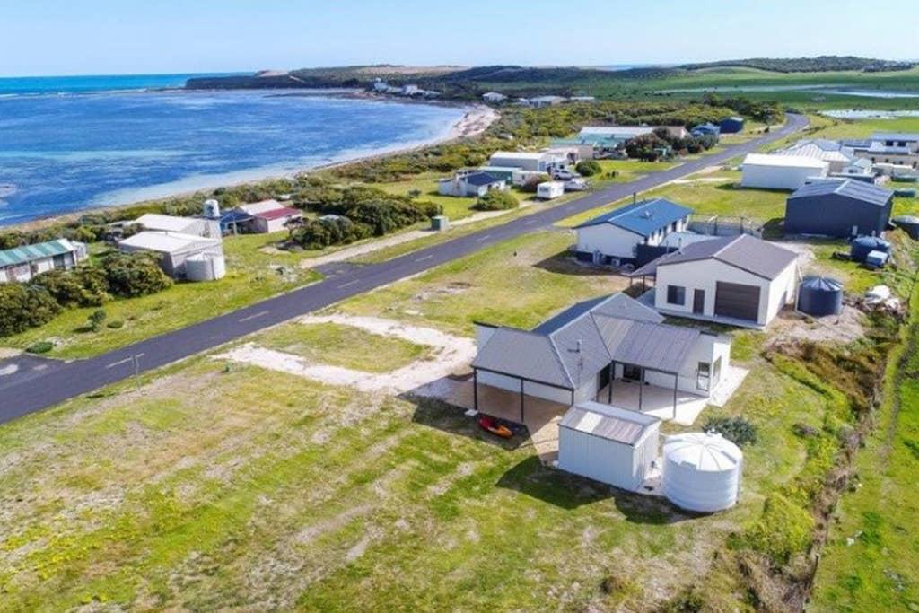 Cape Douglas SA Kingaroy Accommodation