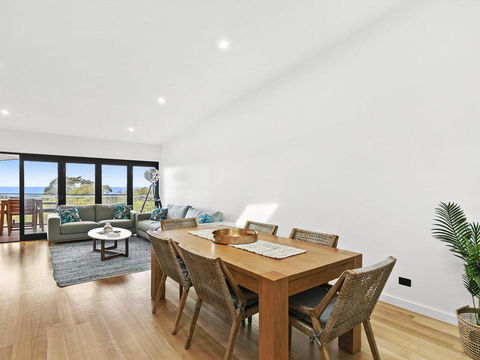 POINT BREAK , NEW LISTING 2019,  - Kingaroy Accommodation 1