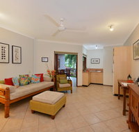 Poolside  Hibiscus - Kingaroy Accommodation