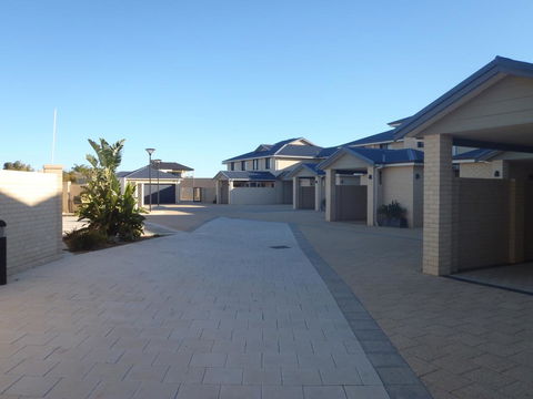 Port Denison Beach Resort - Kingaroy Accommodation 3