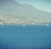 POSH Port Out Starboard Home - Kingaroy Accommodation