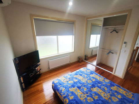 Private Luxury Bedroom - Kingaroy Accommodation 2