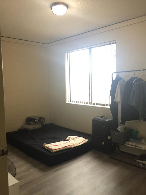 Private Room In Bankstown Unit For Rent - Kingaroy Accommodation 1