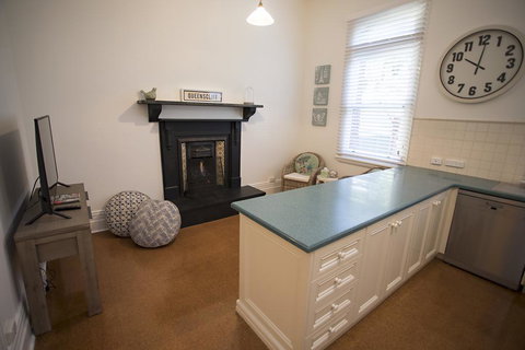 QPO QUEENSCLIFF - Kingaroy Accommodation 2