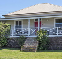 Quarryman's Cottage - country style in town - Kingaroy Accommodation