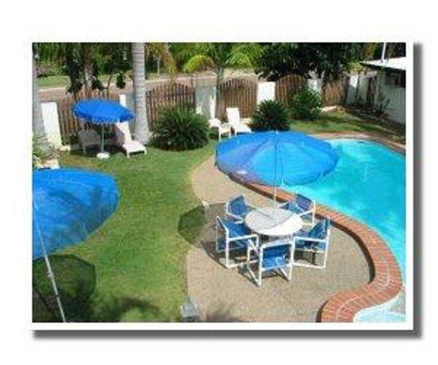 Queens Beach Hotel - Kingaroy Accommodation 2