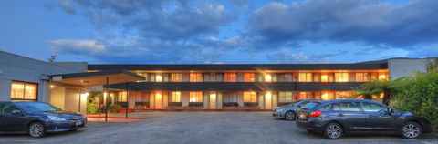 Queenstown Motor Lodge - Kingaroy Accommodation 0