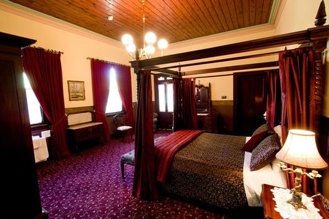 Ranelagh House - Kingaroy Accommodation 3