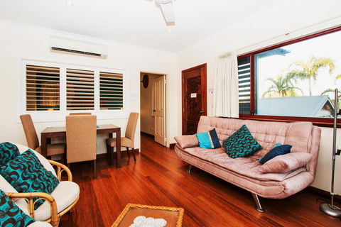 Reflections Broome - Kingaroy Accommodation 1