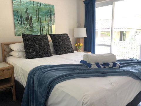 Relax At Reef Resort - Kingaroy Accommodation 2