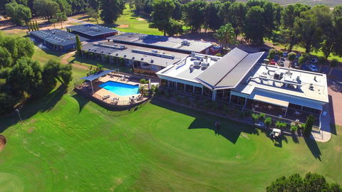 Renmark Country Club - Kingaroy Accommodation 0