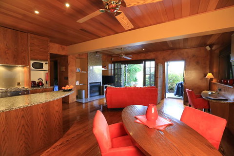 Rhyll Haven Luxury Apartments And B&B - Kingaroy Accommodation 2