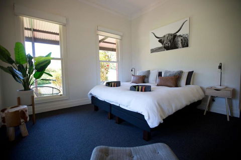 Ridge Line Riders Luxury Retreat - Kingaroy Accommodation 1
