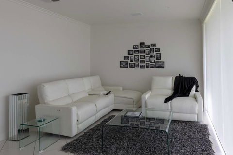 River Devine - Kingaroy Accommodation 2