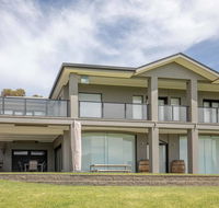 River Devine - Kingaroy Accommodation