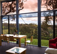 River Vineyard Retreat - Kingaroy Accommodation