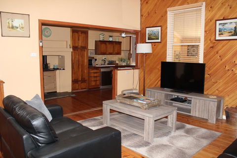 Riverleigh - Kingaroy Accommodation 1