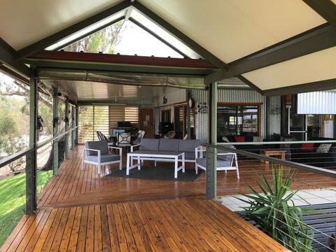 Riverside Farm Retreat BnB - Kingaroy Accommodation 1