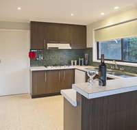 ROANJOKA - DROMANA.... - Kingaroy Accommodation