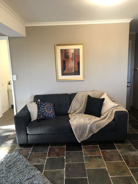 Robinson Retreat - Kingaroy Accommodation 3