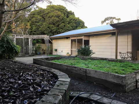Romantic Getaway With Spa And Wifi - Pet Friendly - Kingaroy Accommodation 0