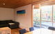 Romantic Getaway With Spa And Wifi - Pet Friendly - thumb 2