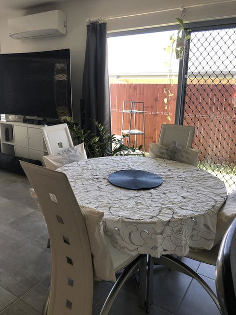 Room In Gold Coast - Kingaroy Accommodation 2