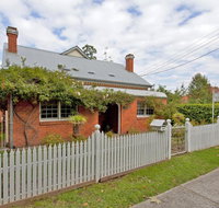 Rose Cottage - Historic Luxury - Kingaroy Accommodation
