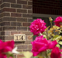 Rose Cottage - Charming Double Brick - Near Cook Park  CBD - Kingaroy Accommodation
