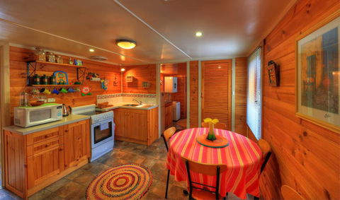 Rosebank Cottage Collection - Kingaroy Accommodation 0
