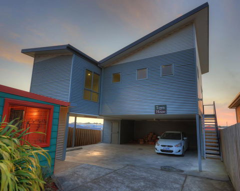 Rosebank Cottage Collection - Kingaroy Accommodation 2