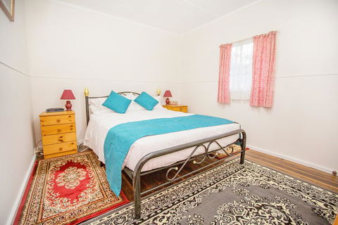 Rosedale Homestead Taranna Cottages - Kingaroy Accommodation 1