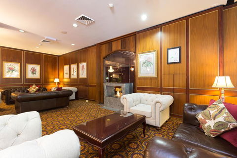 Royal On The Park - Kingaroy Accommodation 2