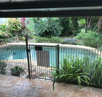 Royal Palm Cottage Entire two bedroom 2 bathroom house with Pool - Kingaroy Accommodation