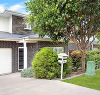 Saddleback Kiama - restful with coastal views - Kingaroy Accommodation