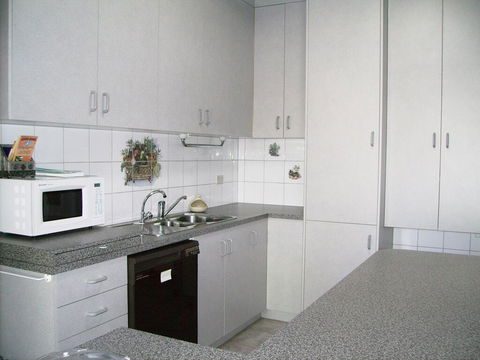 Salter Station. Blanchetown. South Australia - Kingaroy Accommodation 2