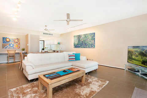 Saltwater Suites - 1,2 & 3 Bed Waterfront Apartments - Kingaroy Accommodation 1