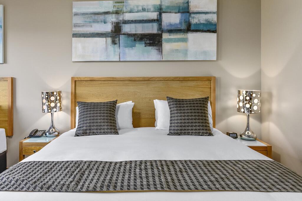 Hastings VIC Kingaroy Accommodation