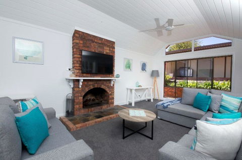 SAND DUNES - Kingaroy Accommodation 2