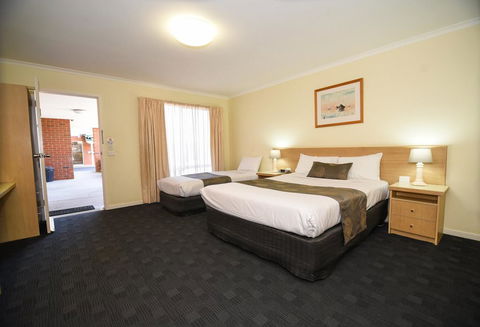 Sandown Heritage Motel - Kingaroy Accommodation 3
